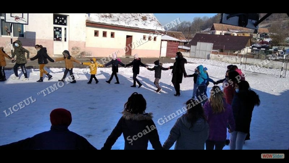 Școala Gimnazială Șaroș pe Târnave - Activitate extrașcolară cu ocazia Unirii Principatelor